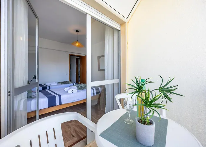 Sky Blue Haven - Portimao, Algarve Appartement *